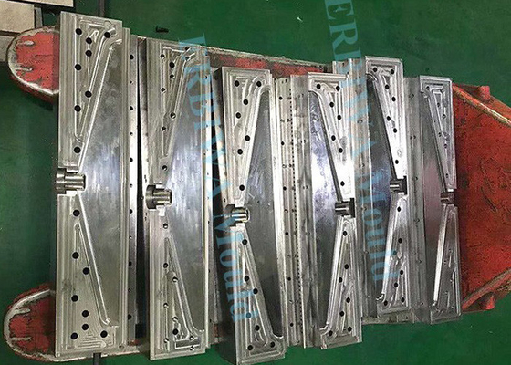 PP Nonwoven Fabric Spray Machine Melt Blown Mould High Performance
