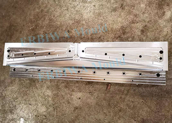 PP Nonwoven Fabric Spray Machine Melt Blown Mould High Performance