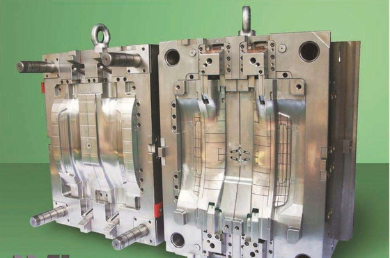 Hardness 30-90 ShA Automotive Moulded Parts Smooth And Serviceable for Smooth Operation